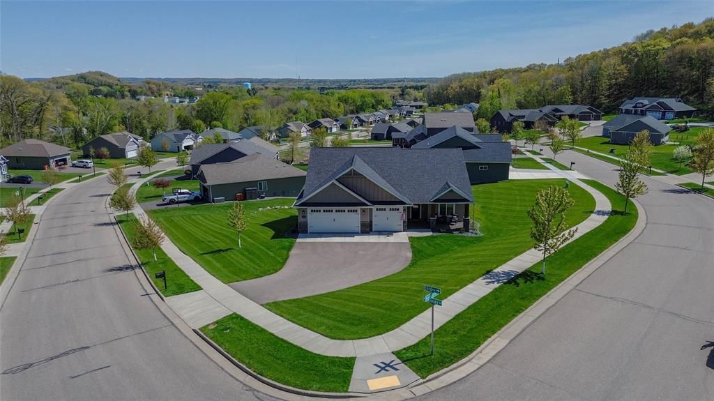 Photo of 2739 Highclere DRIVE, Eau Claire, WI 54703 (MLS # 1600946)