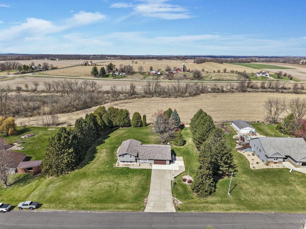 Photo of 4056 Lally ROAD, Oregon, WI 53575 (MLS # 2019172)
