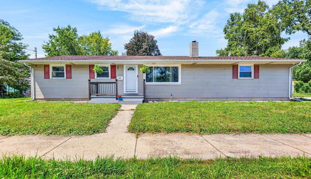 Photo of 808 Grove STREET, Menasha, WI 54952 (MLS # 50330361)