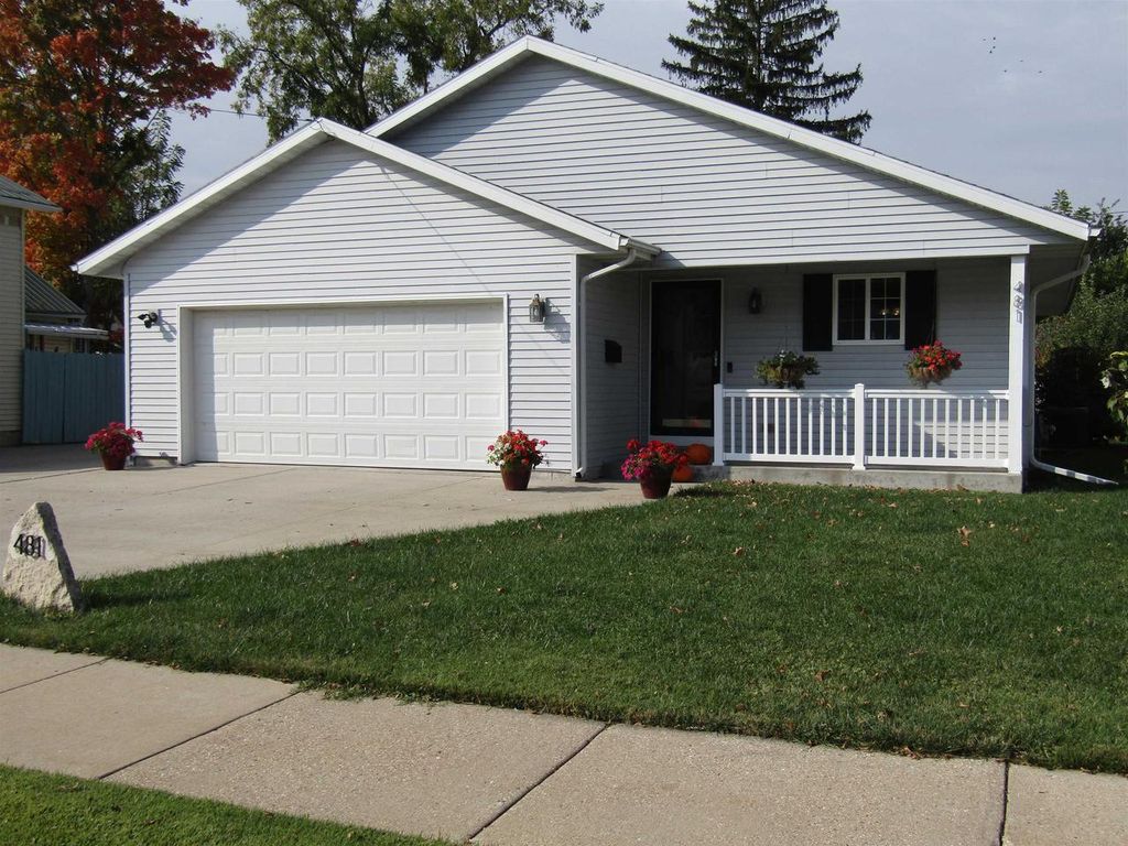 Photo of 481 N Pearl STREET, Janesville, WI 53548 (MLS # 2010850)
