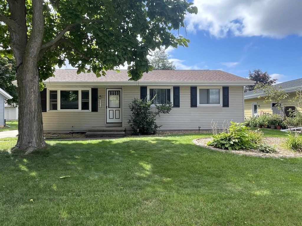 Photo of 2519 S Eric DRIVE, Appleton, WI 54915 (MLS # 50320963)
