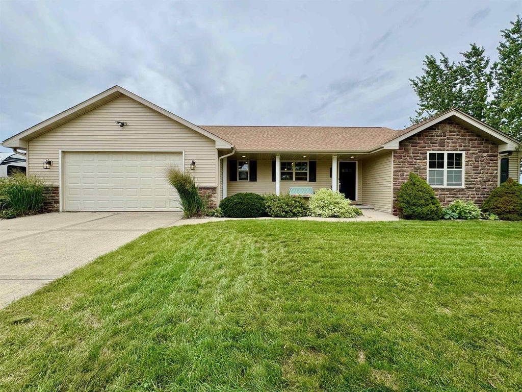 Photo of 219 N Water STREET, Evansville, WI 53536 (MLS # 2033054)