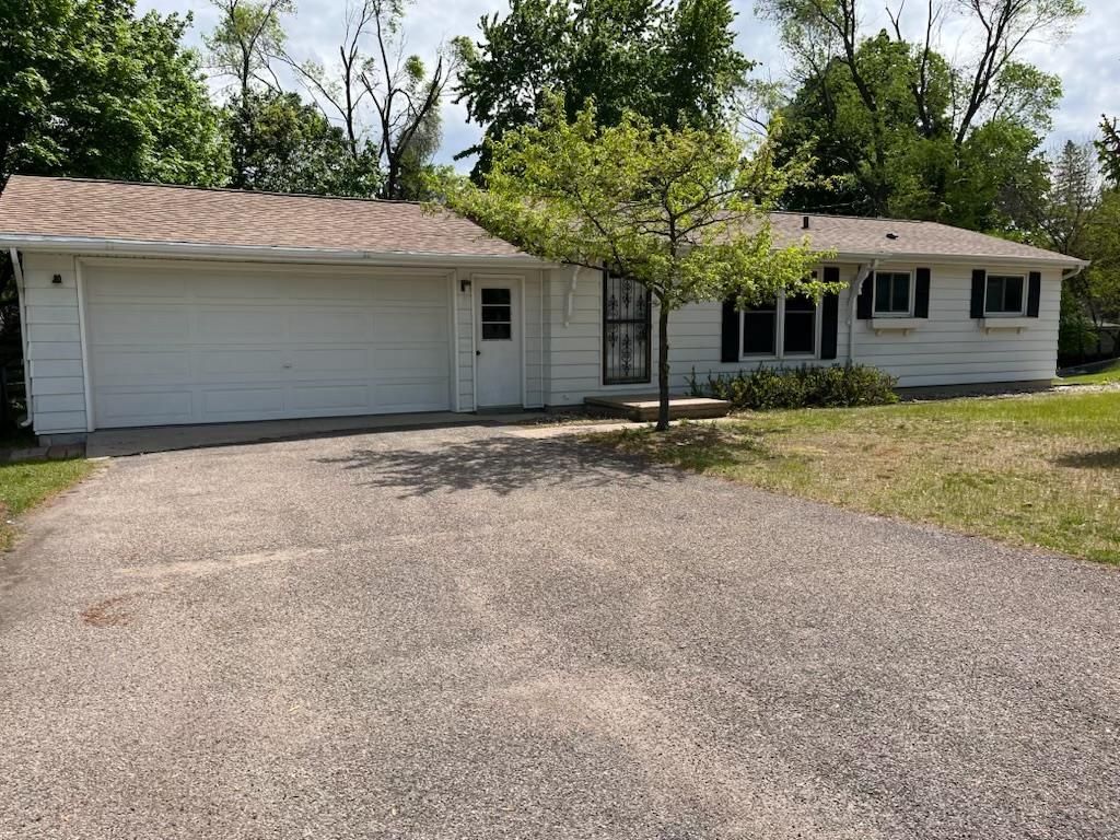Photo of 1218 Terrace COURT, Waupaca, WI 54981 (MLS # 50326027)