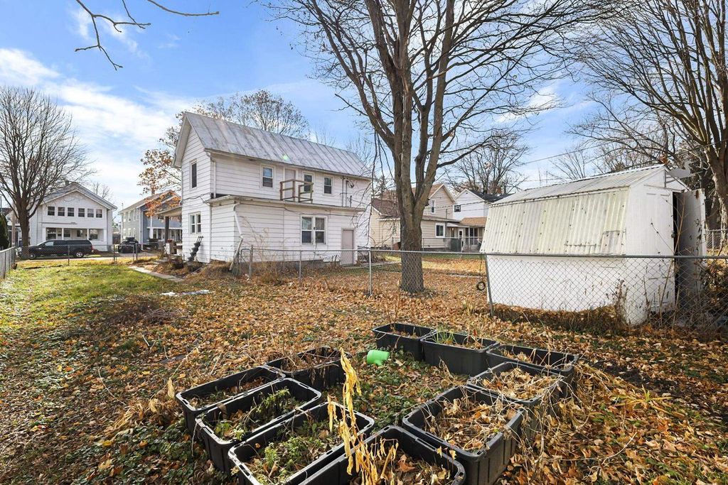 Photo of 320-322 3rd AVENUE, Baraboo, WI 53913 (MLS # 2013823)