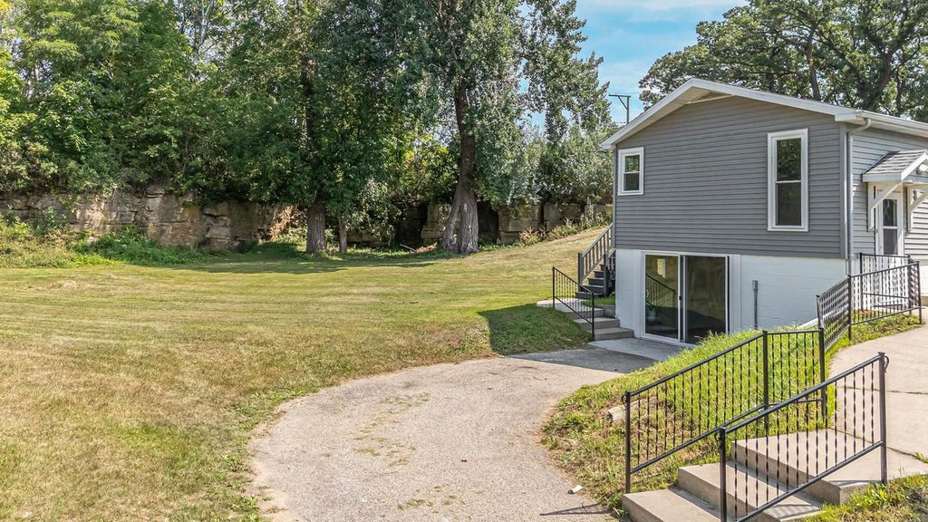 Photo of 8772 County Rd K, Omro, WI 54963 (MLS # 50331482)