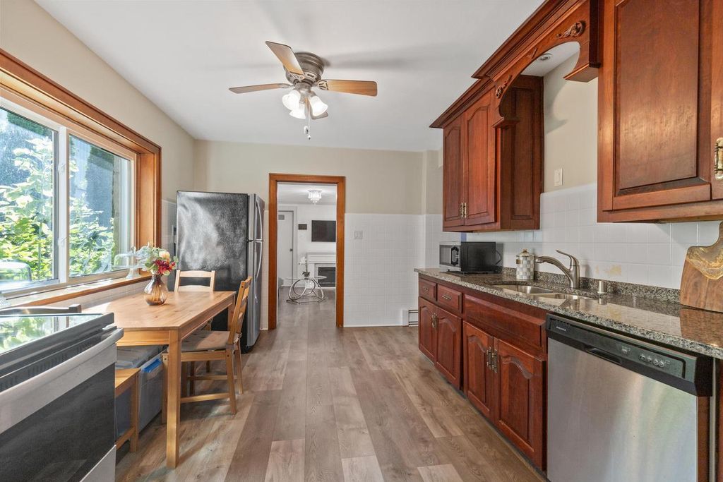Photo of 2001 W Bender ROAD, Glendale, WI 53209 (MLS # 1940655)