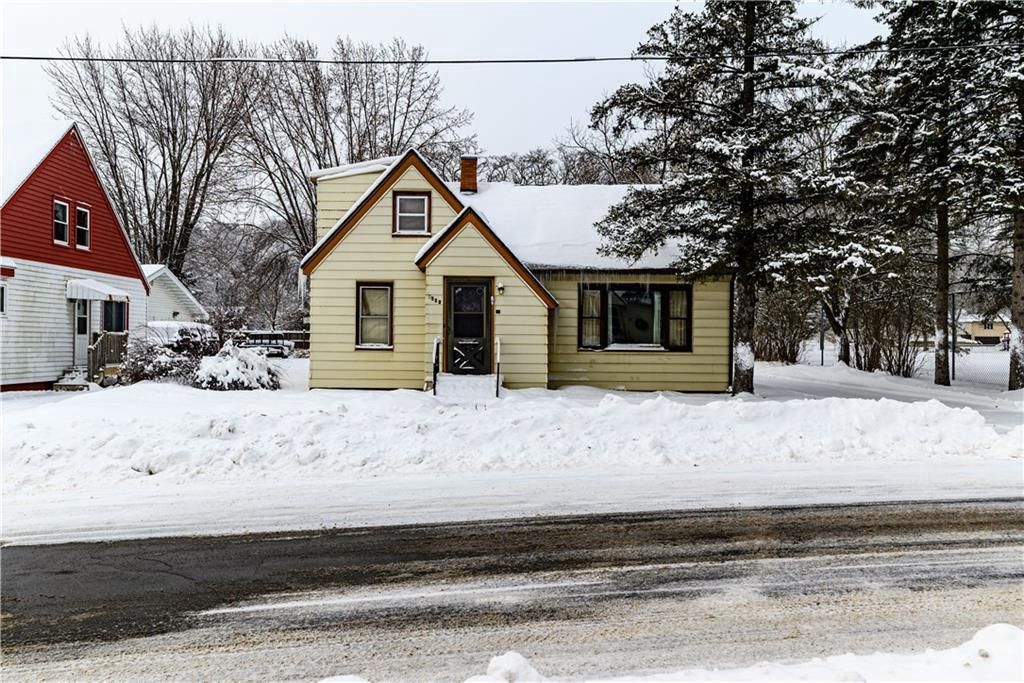 Photo of 1520 9th STREET, Eau Claire, WI 54703 (MLS # 1597634)