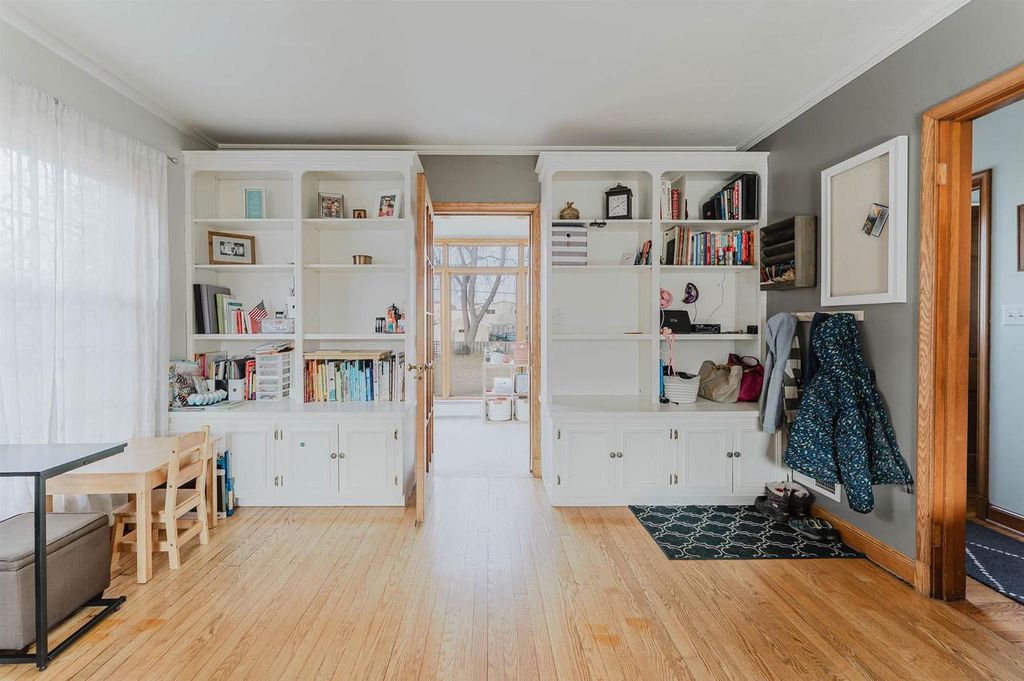 Photo of 629 Congress STREET, Neenah, WI 54956 (MLS # 50322195)