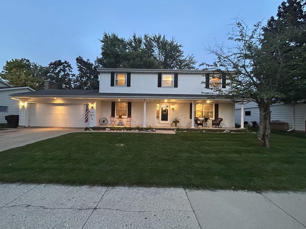 Photo of 2024 N Eugene STREET, Appleton, WI 54914 (MLS # 50332891)