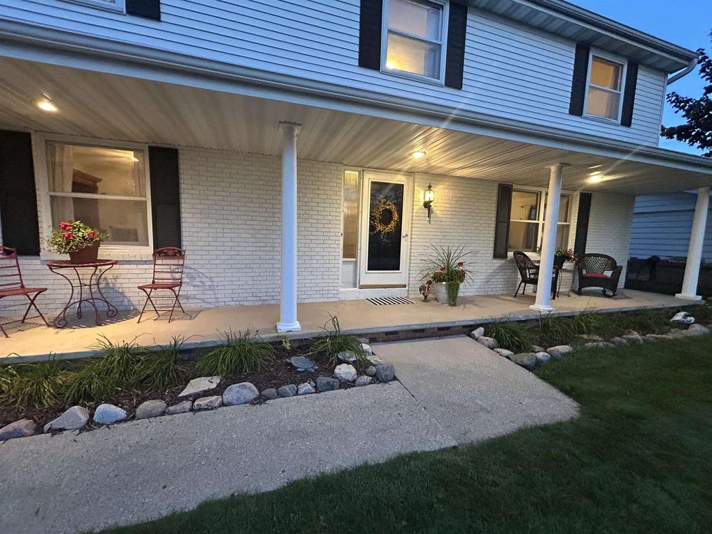 Photo of 2024 N Eugene STREET, Appleton, WI 54914 (MLS # 50332891)