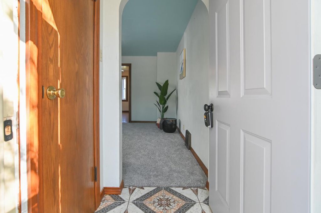 Photo of 1615 Kimball STREET, Green Bay, WI 54302 (MLS # 50320192)