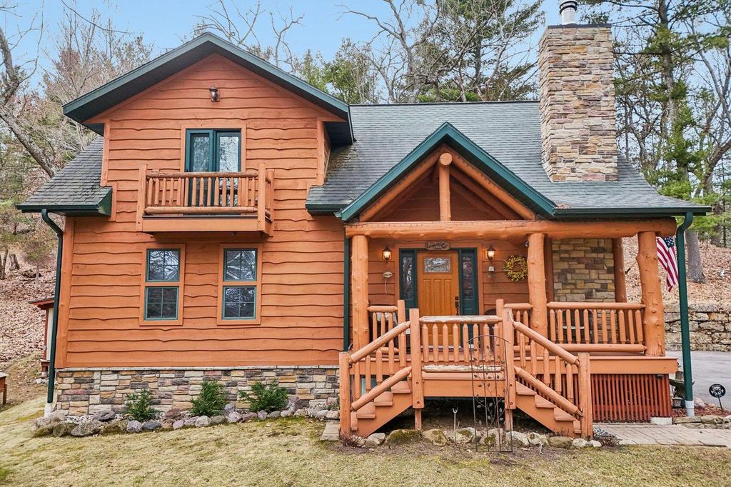 Photo of E11441 Hillside DRIVE, Wisconsin Dells, WI 53965 (MLS # 2019592)