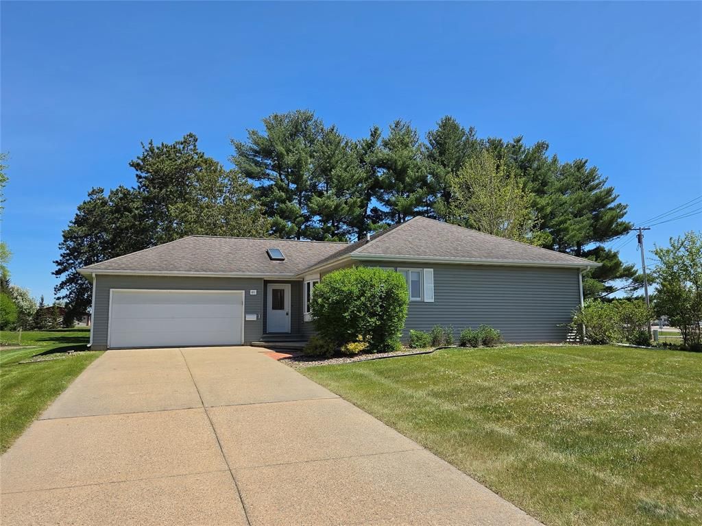 Photo of 811 Forrest STREET, Black River Falls, WI 54615 (MLS # 1601224)