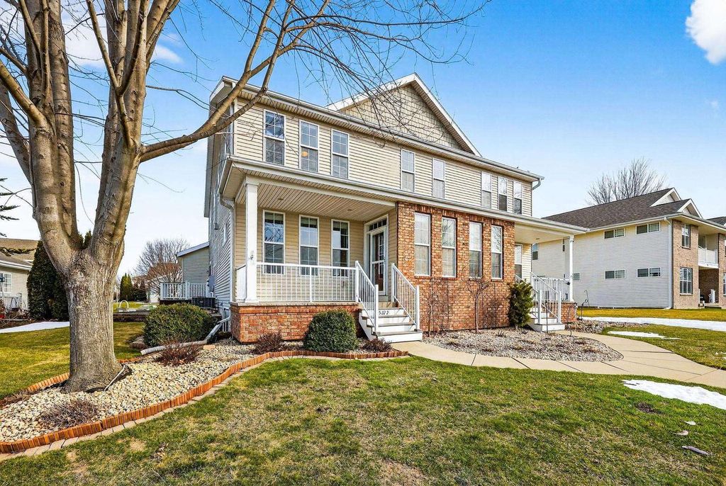 Photo of 5222 Sassafras DRIVE, Fitchburg, WI 53711 (MLS # 2018986)