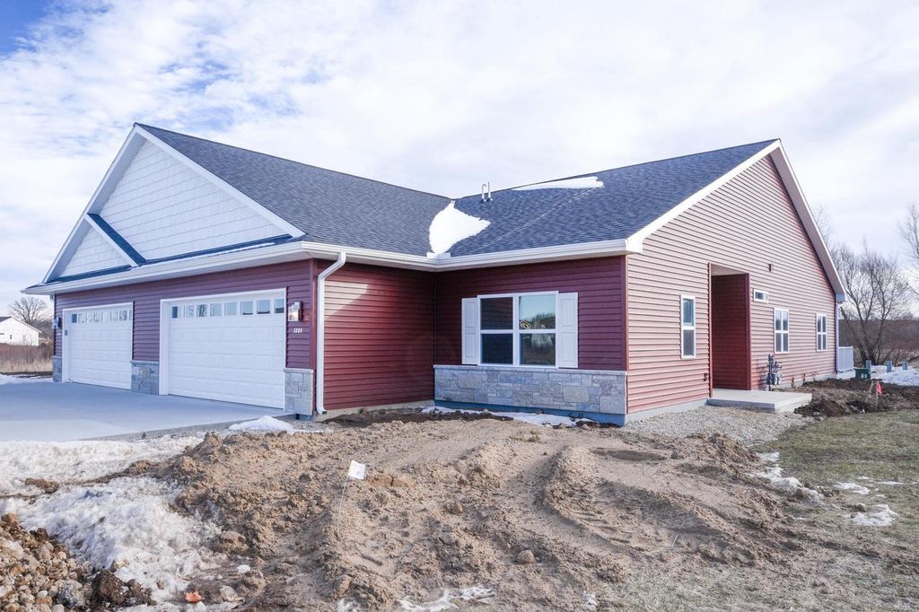 Photo of 1320 Kettle DRIVE, Kewaskum, WI 53040 (MLS # 1945693)