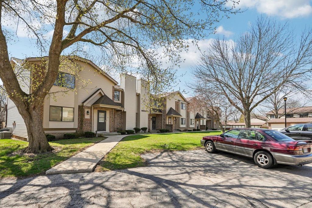 Photo of 5726 Cambridge LANE #4, Mount Pleasant, WI 53406 (MLS # 1957064)