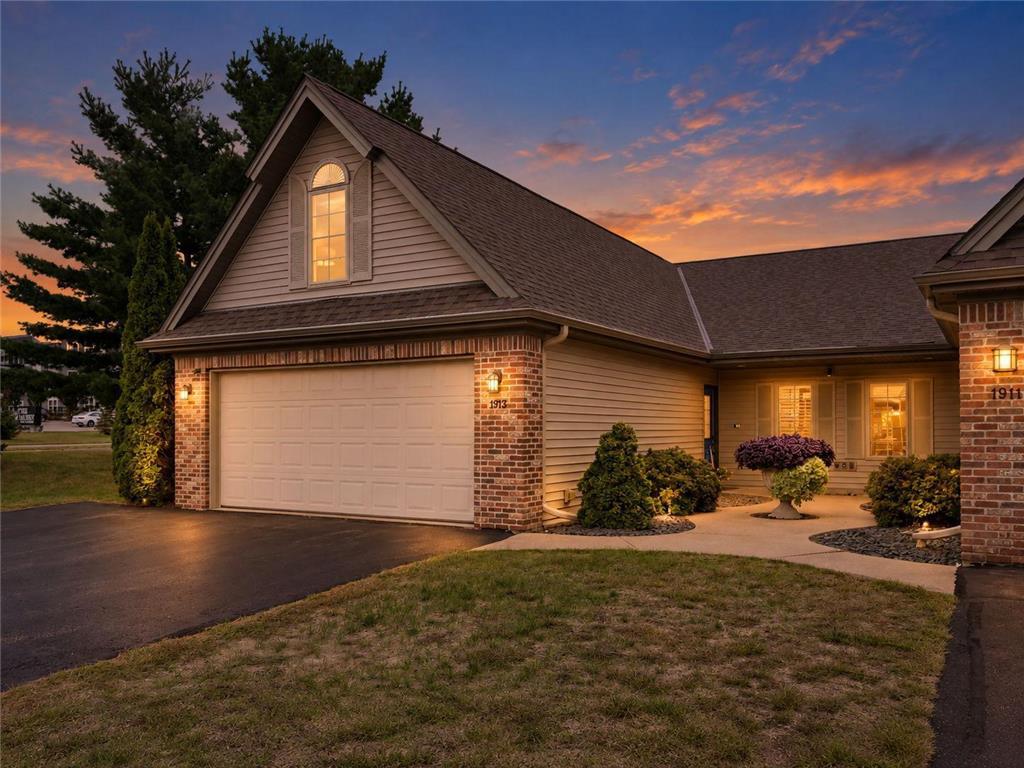 Photo of 1913 Stone CREEK, Hudson, WI 54016 (MLS # 7145528)