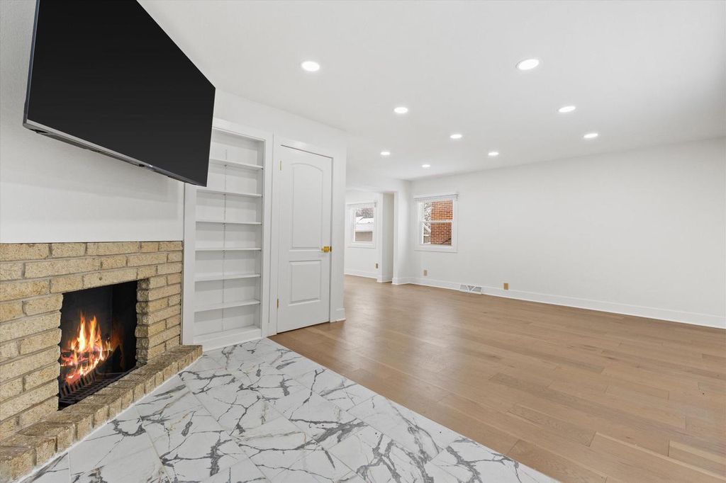 Photo of 555 N 105th STREET, Wauwatosa, WI 53226 (MLS # 1943328)