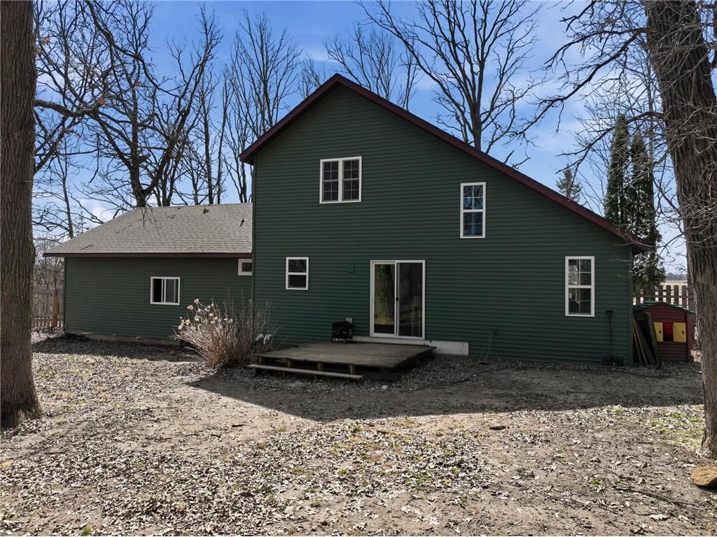 Photo of 527 10th AVENUE, Clear Lake, WI 54005 (MLS # 7051085)