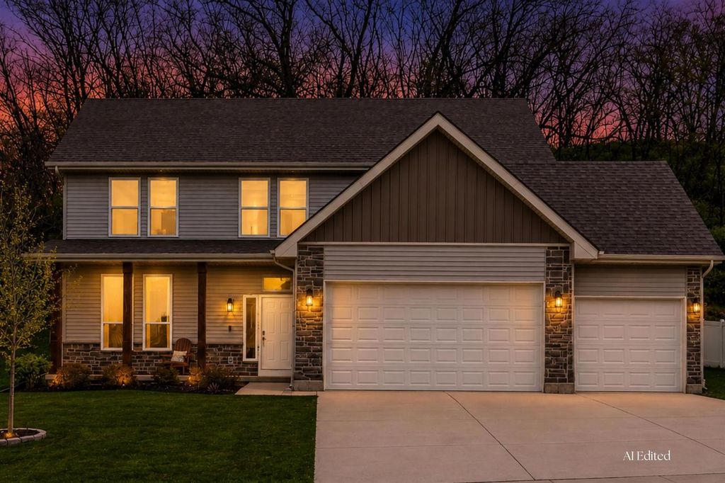 Photo of 112 Valle Tell DRIVE, New Glarus, WI 53574 (MLS # 2022664)