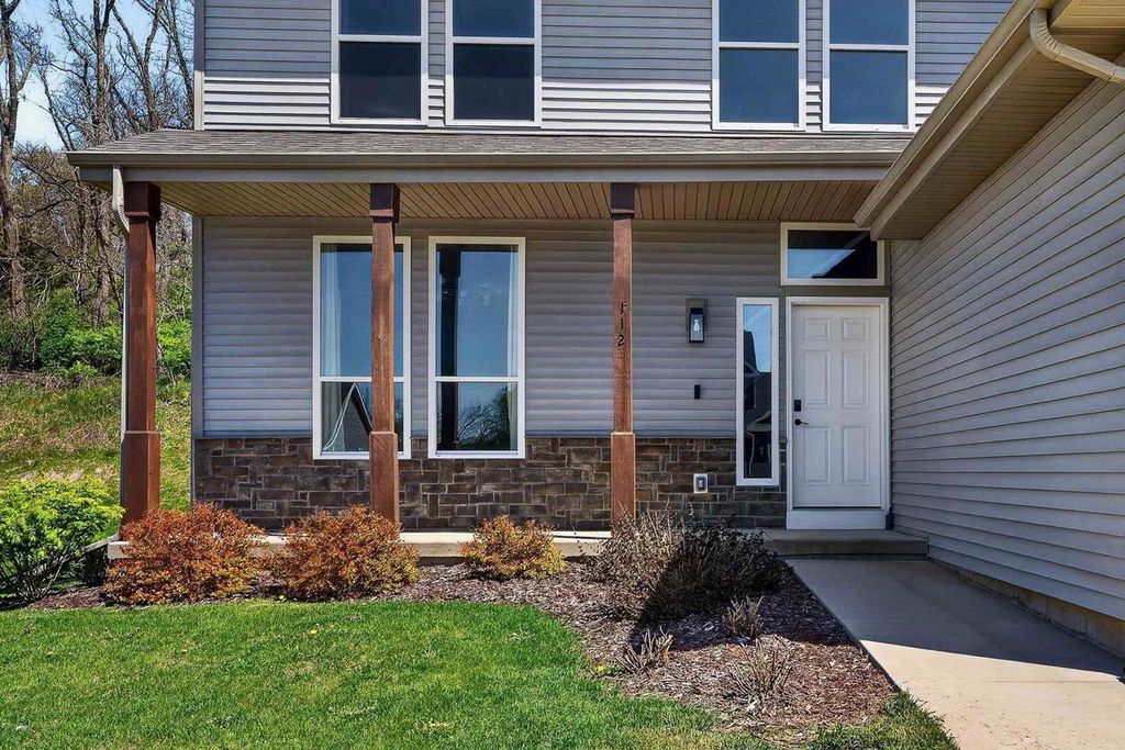 Photo of 112 Valle Tell DRIVE, New Glarus, WI 53574 (MLS # 2022664)
