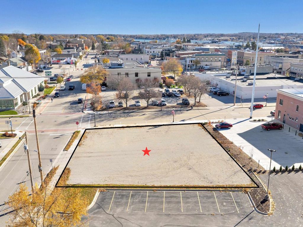 Photo of 368 Jefferson STREET, Sturgeon Bay, WI 54235 (MLS # 50318398)