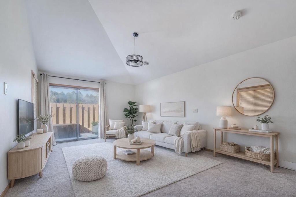 Photo of 1377 W 18th AVENUE, Oshkosh, WI 54902 (MLS # 50321314)