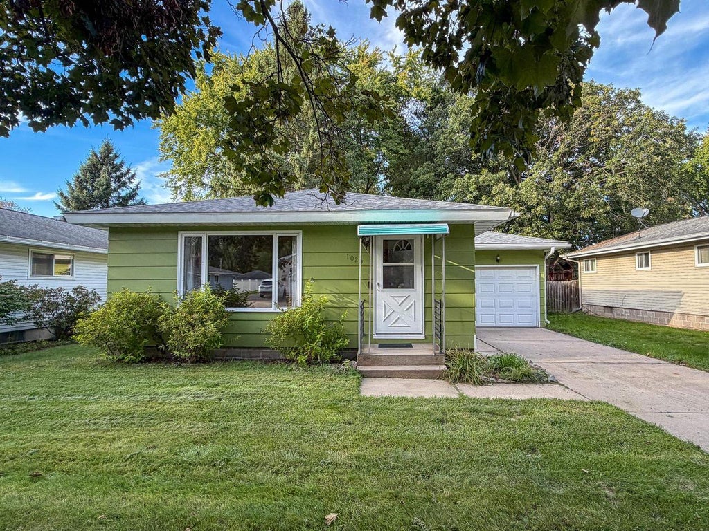 Photo of 1020 McIntosh STREET, Wausau, WI 54403 (MLS # 22604615)