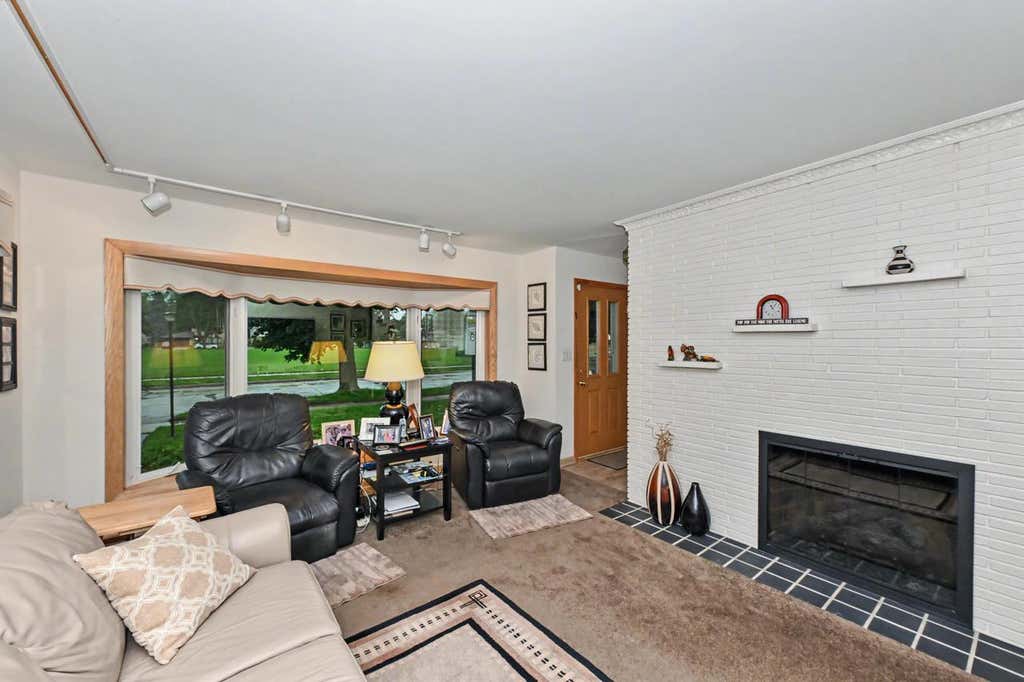 Photo of 4036 N 81st STREET, Milwaukee, WI 53222 (MLS # 1975762)