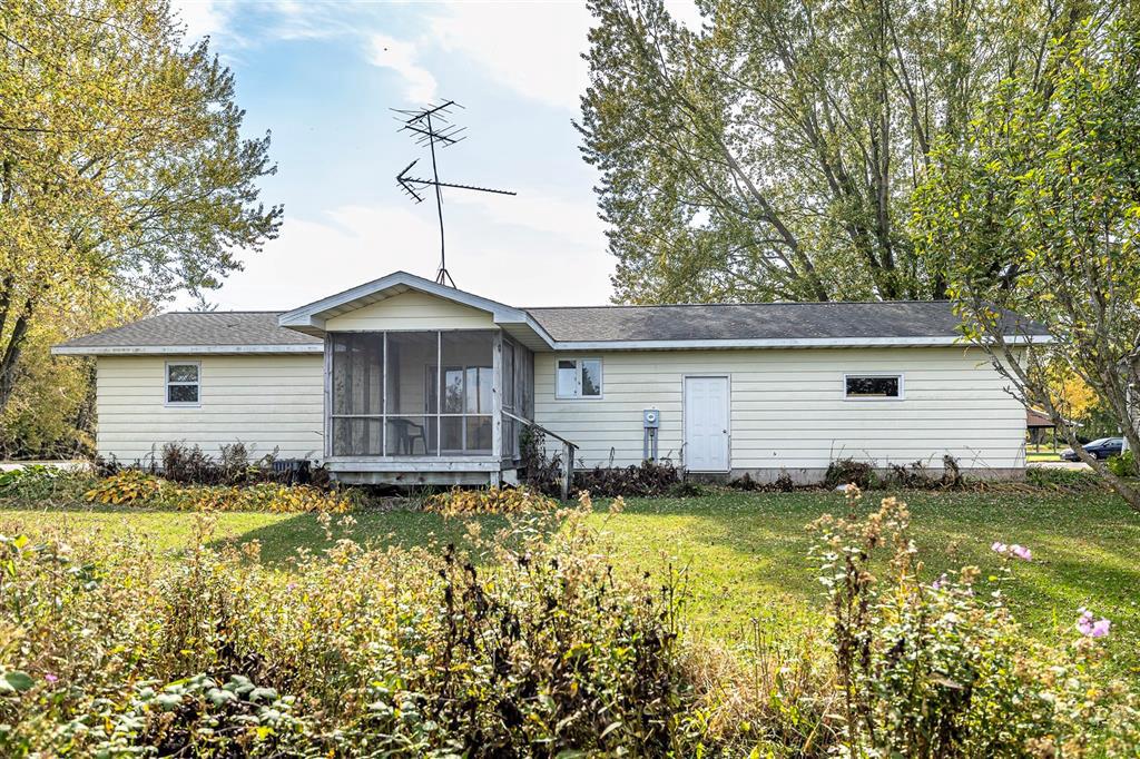 Photo of 101 Hart STREET, Melrose, WI 54642 (MLS # 1605915)