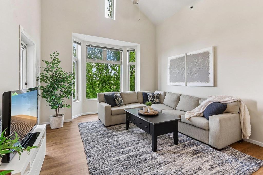 Photo of 301 Harbour Town DRIVE #432, Madison, WI 53717 (MLS # 2023141)