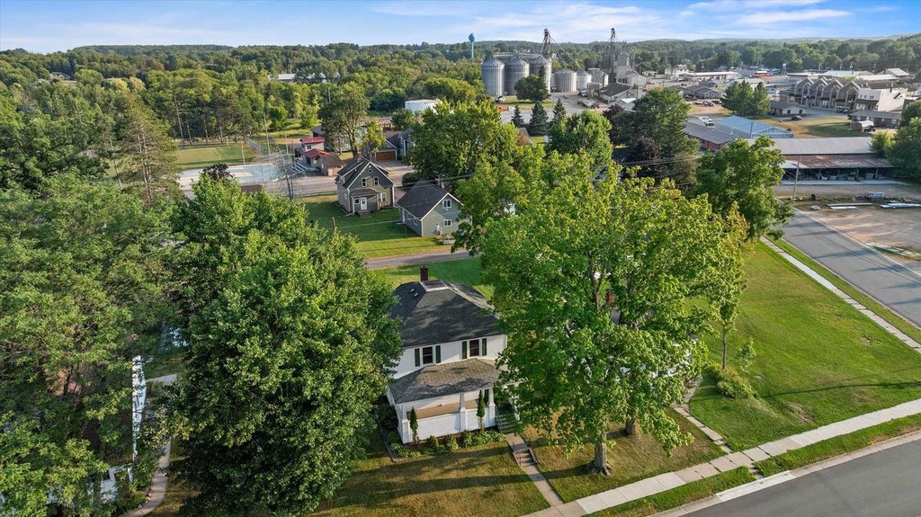 Photo of 119113 Larch STREET, Stratford, WI 54484 (MLS # 22603744)