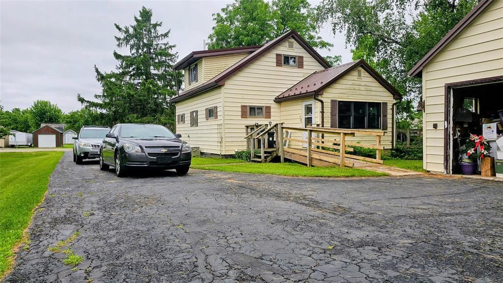 Photo of 176 2nd St, Hixton, WI 54754 (MLS # 1602403)