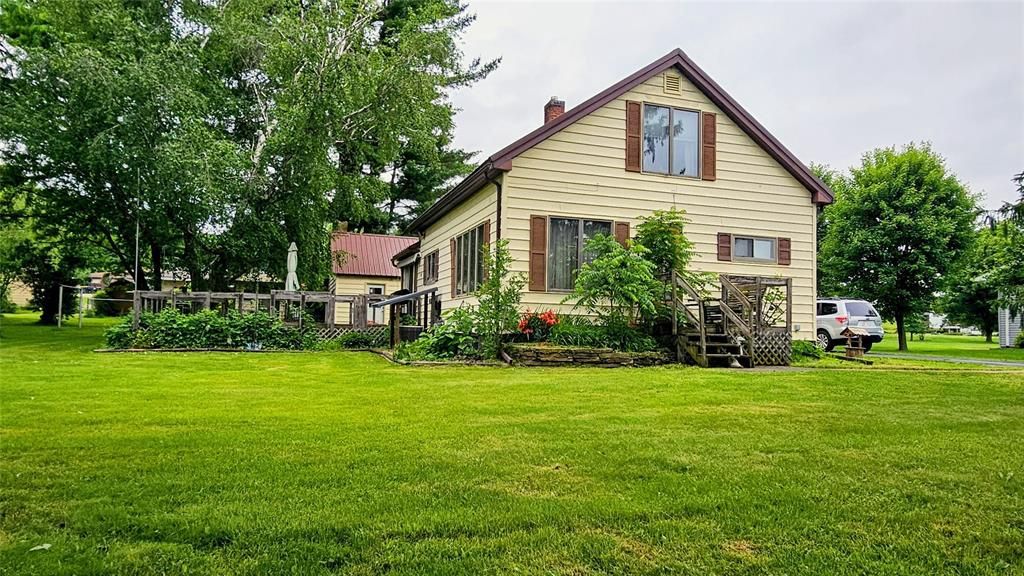 Photo of 176 2nd St, Hixton, WI 54754 (MLS # 1602403)