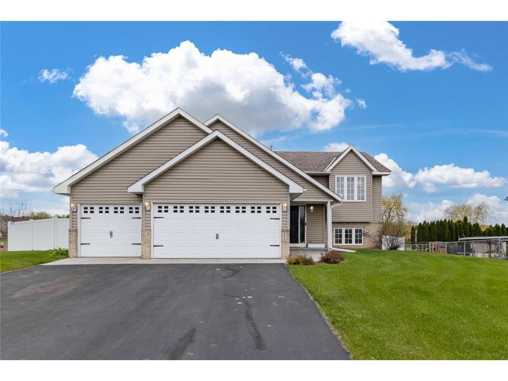 Photo of 335 Martell STREET, Somerset, WI 54025 (MLS # 7068827)