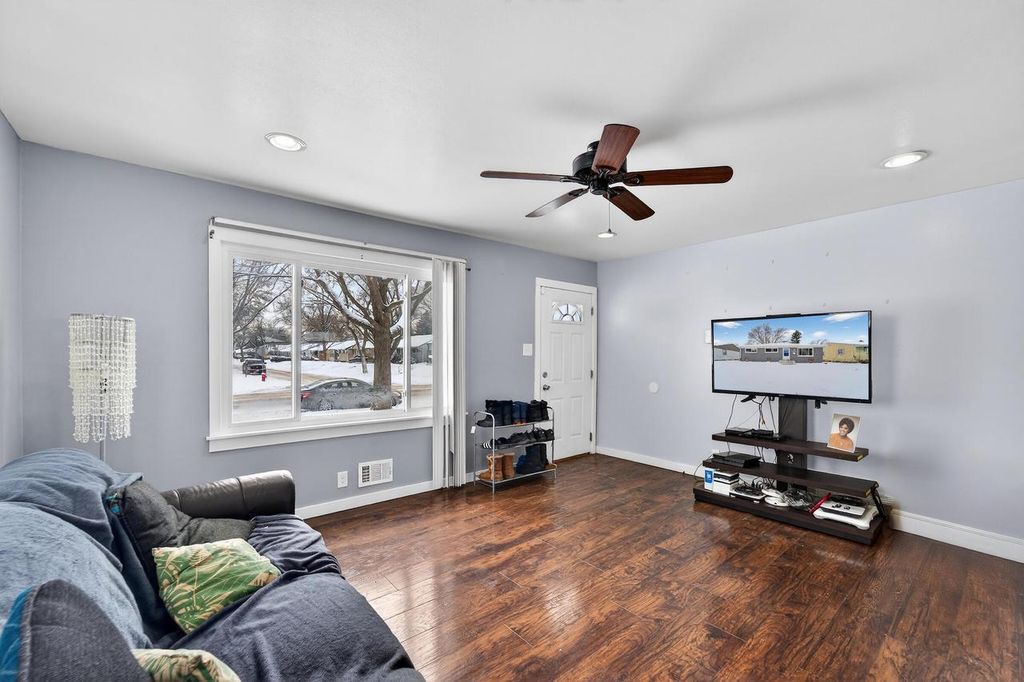 Photo of 8136 W Sheridan AVENUE, Milwaukee, WI 53218 (MLS # 1948129)