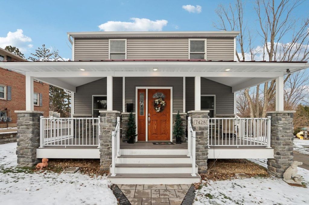 Photo of 7428 South AVENUE, Middleton, WI 53562 (MLS # 2014829)