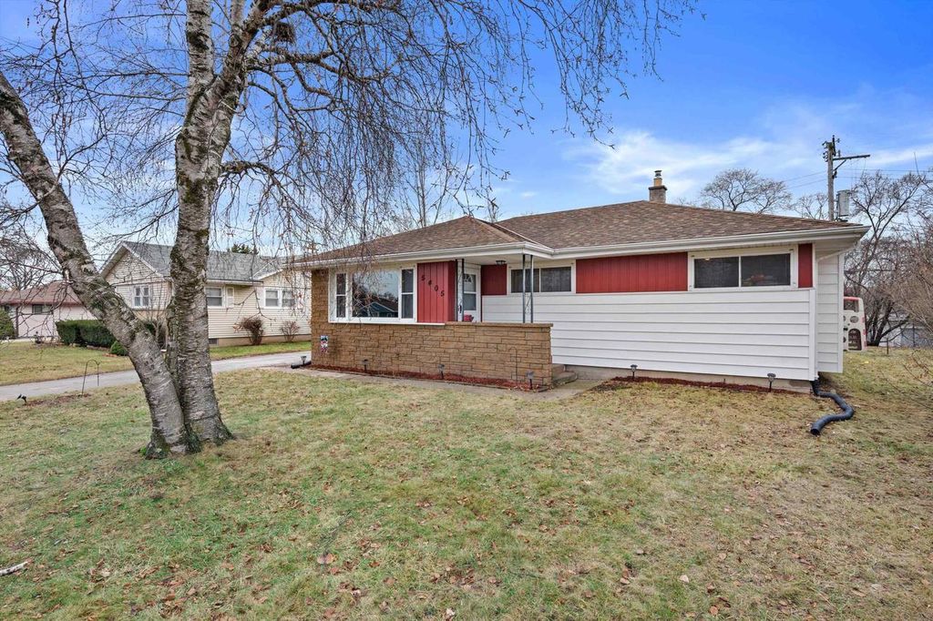 Photo of 5405 W Hemlock ROAD, Milwaukee, WI 53223 (MLS # 2014051)