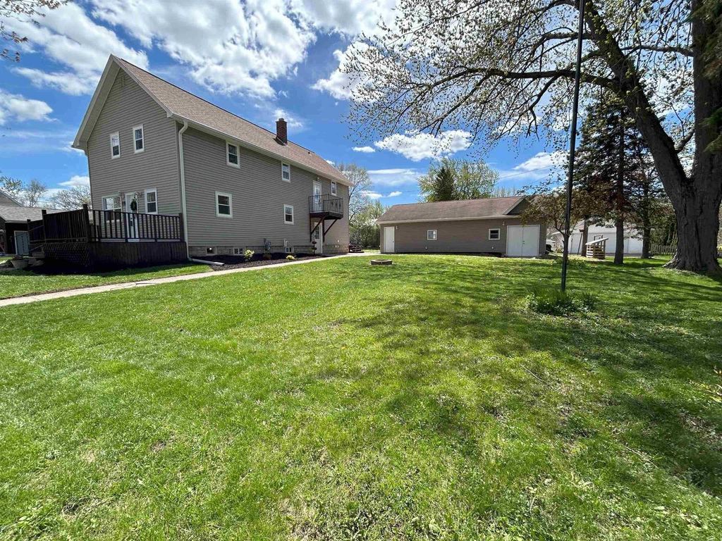 Photo of 119 W 13th STREET, Kaukauna, WI 54130 (MLS # 50324893)