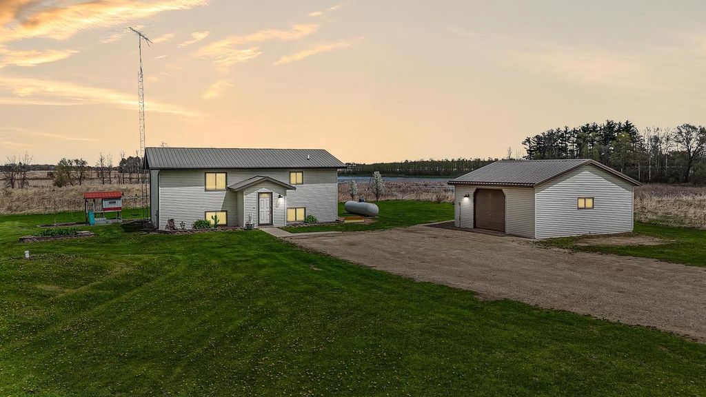 Photo of W722 County Rd X, Berlin, WI 54923 (MLS # 50324603)