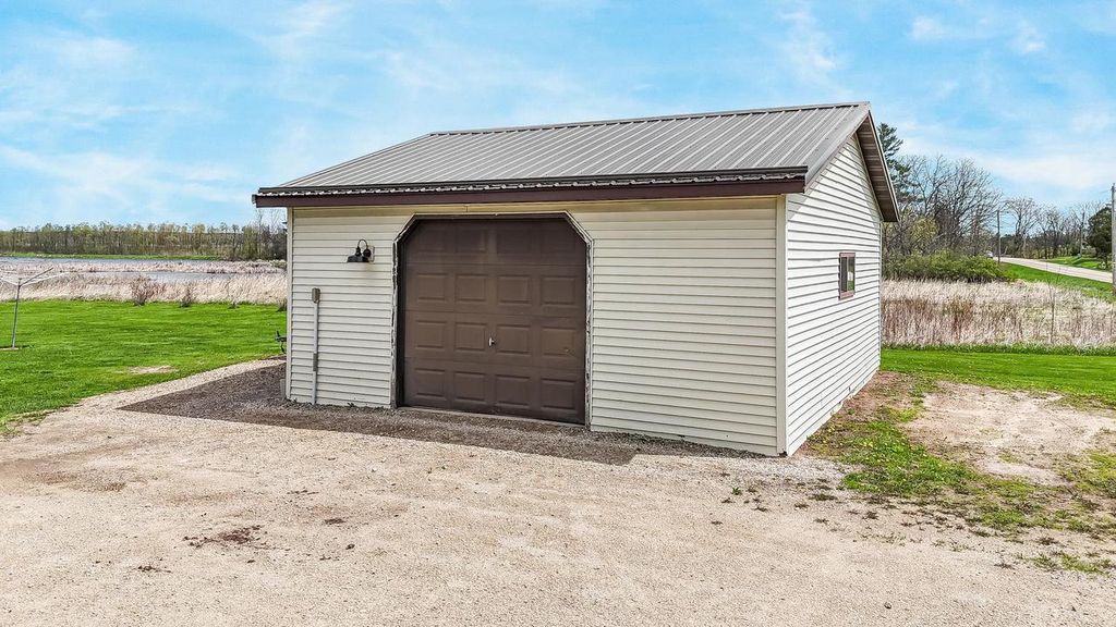 Photo of W722 County Rd X, Berlin, WI 54923 (MLS # 50324603)