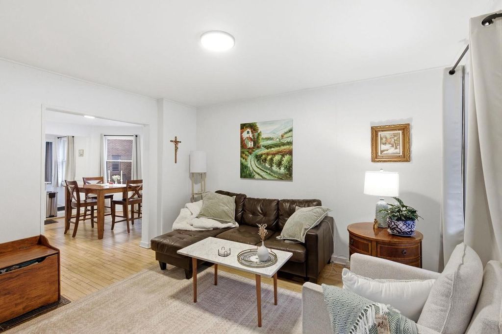 Photo of 219 S Bedford STREET, Madison, WI 53703 (MLS # 2019352)