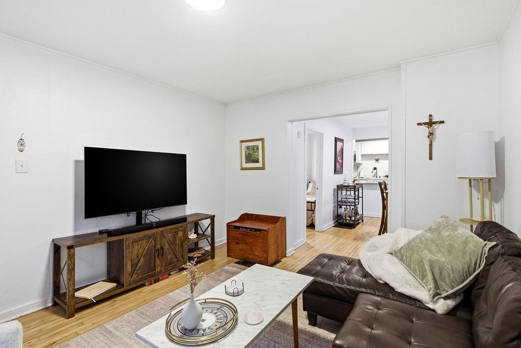 Photo of 219 S Bedford STREET, Madison, WI 53703 (MLS # 2019352)