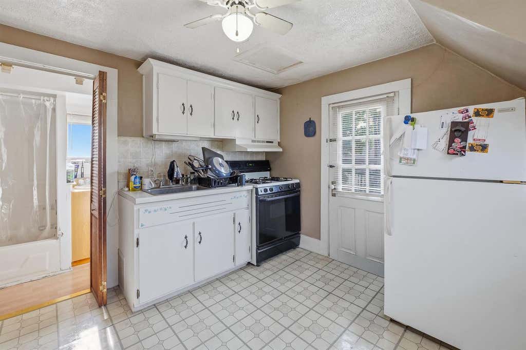 Photo of 324 8th STREET, Fond Du Lac, WI 54935 (MLS # 50329257)