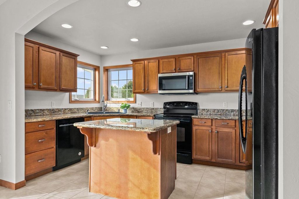 Photo of W7041 Glen Valley DRIVE, Greenville, WI 54942 (MLS # 50317477)