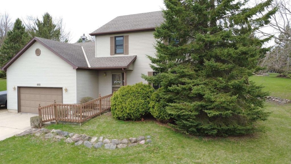 Photo of 6892 Moon Light CIRCLE, Sun Prairie, WI 53590 (MLS # 2020698)