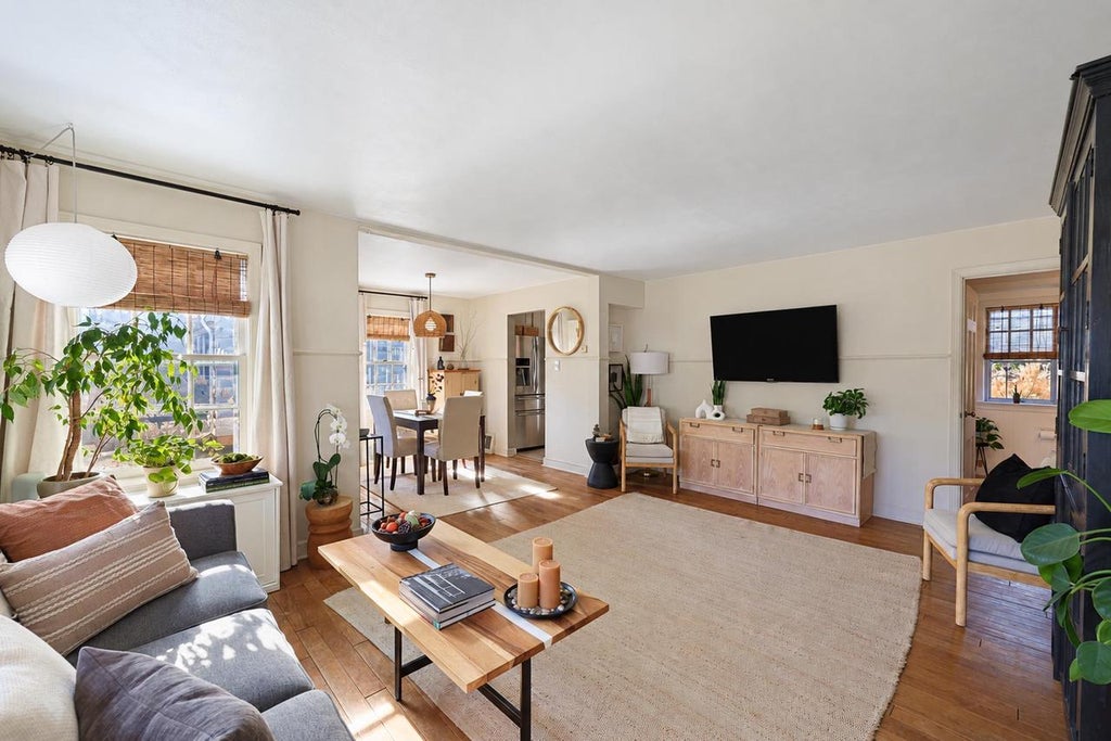 Photo of 833 Gray STREET, Green Bay, WI 54303 (MLS # 50335139)