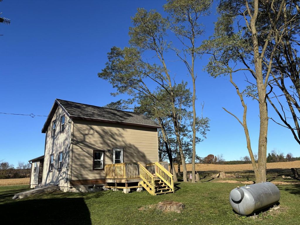 Photo of W8518 County Road F, Cascade, WI 53011 (MLS # 1941052)