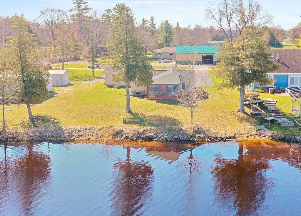 Photo of W6220 Crescent LANE, Crivitz, WI 54114 (MLS # 50324033)