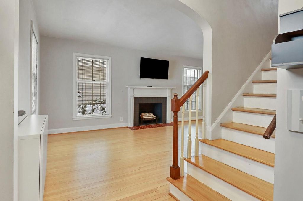 Photo of 438 Shoreland DRIVE, Racine, WI 53402 (MLS # 1944578)